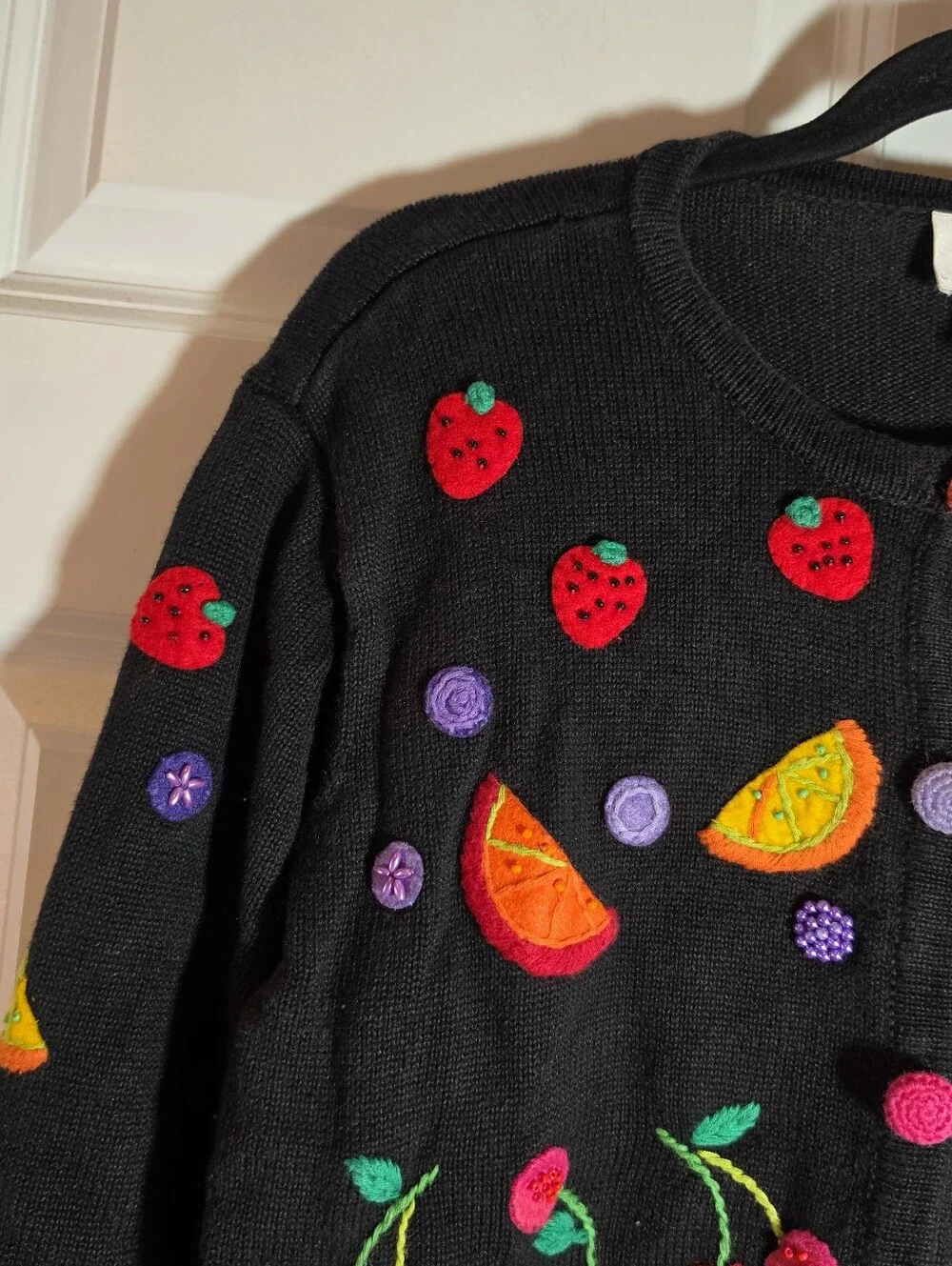 Talbots Petites Vintage Fruit Embroidered Beaded Cardigan Sweater Colorful